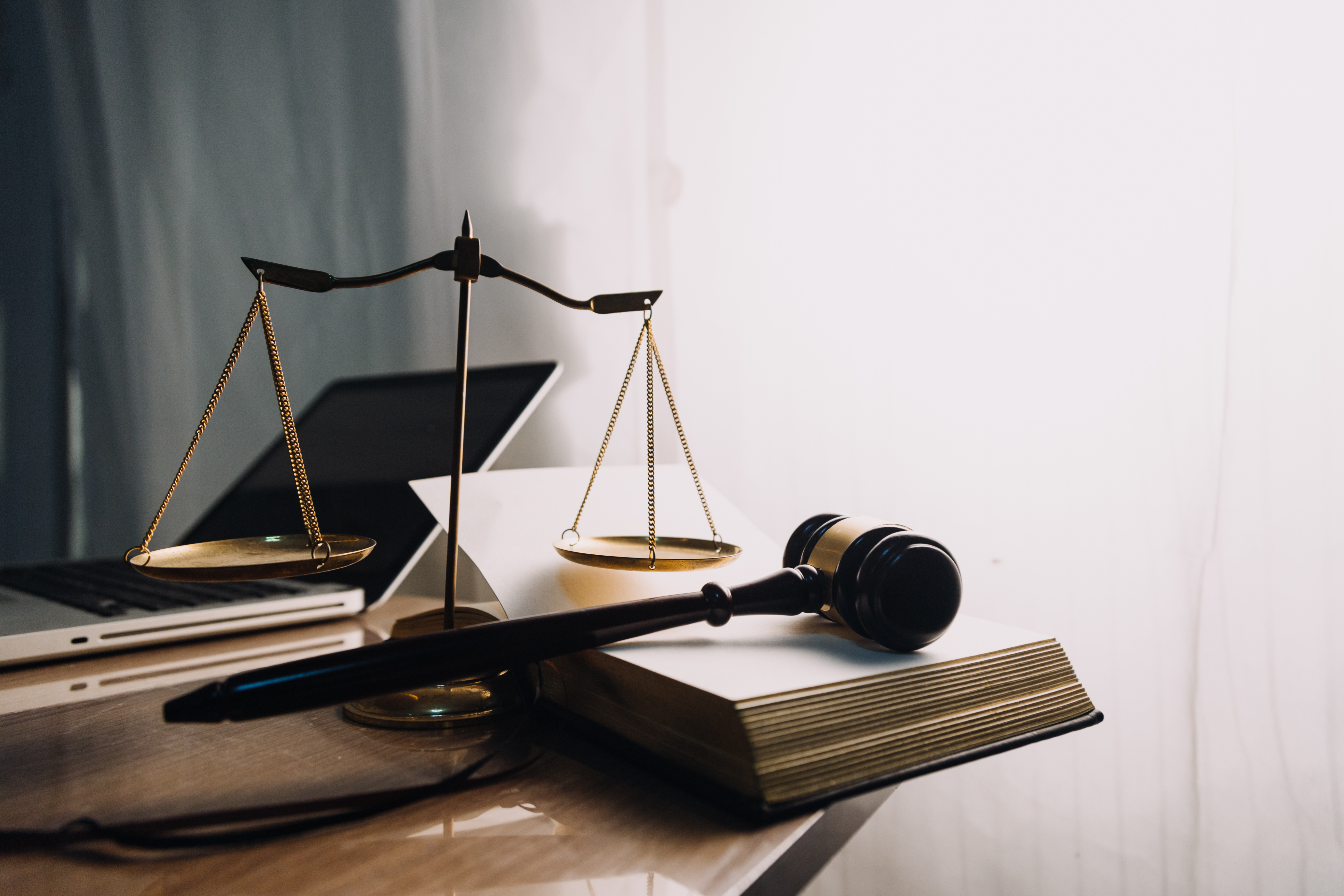 Disputes Between Business Partners and the Importance of Corporate Legal Consultancy